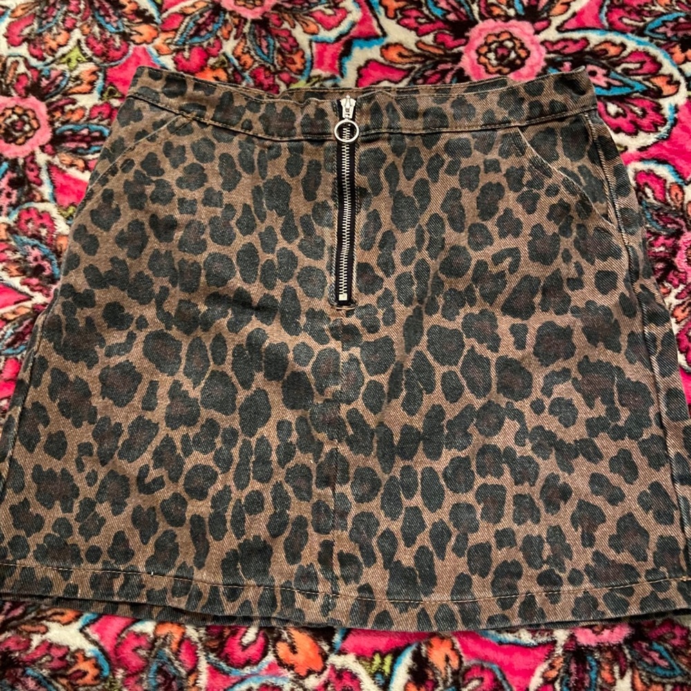 Leopard zipper jean skirt